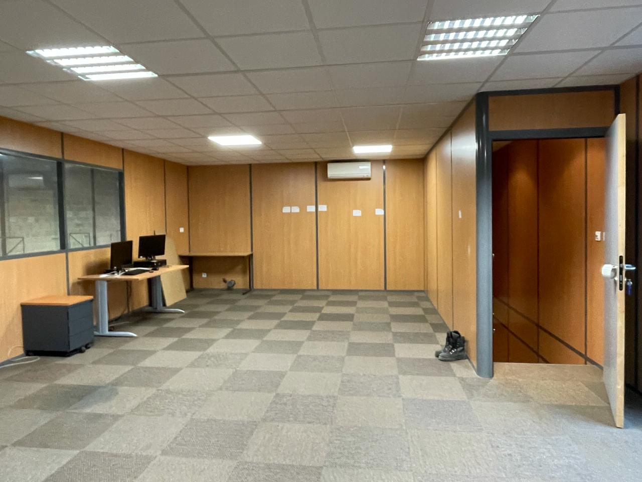 Local d'activité Chaponost 420m² Location local d'activité Chaponost Rhône OLACT2426419 10